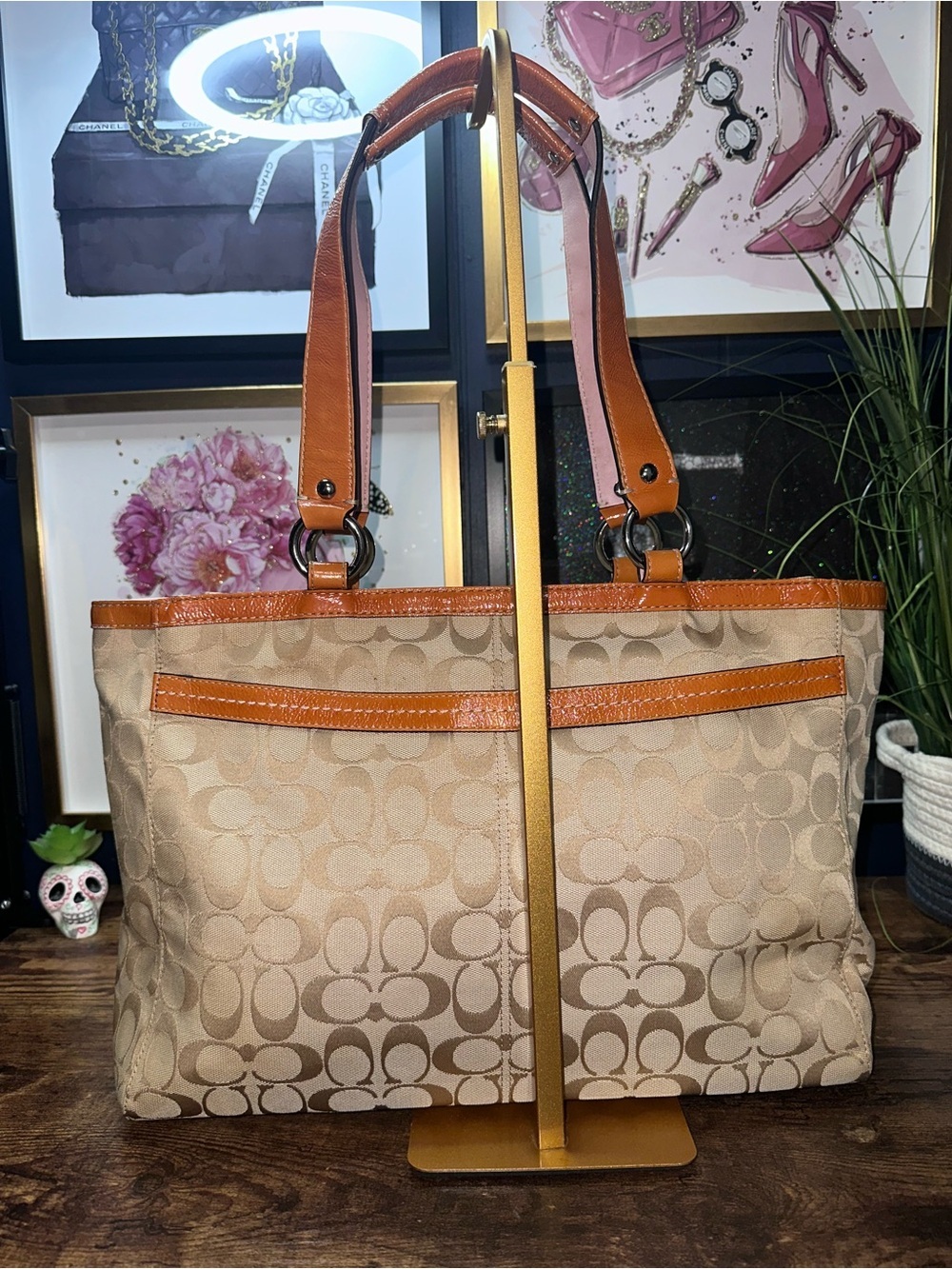 Coach Penelope Signature Tote - Picture 3 of 15